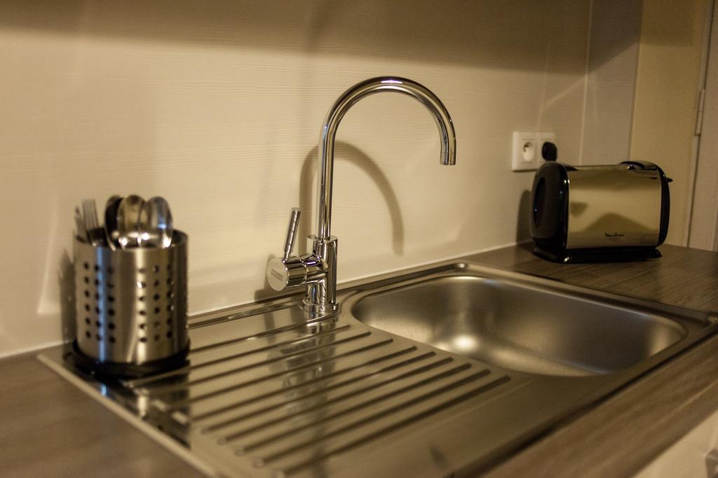 Place 4 You Apartments Krakow Bagian luar foto