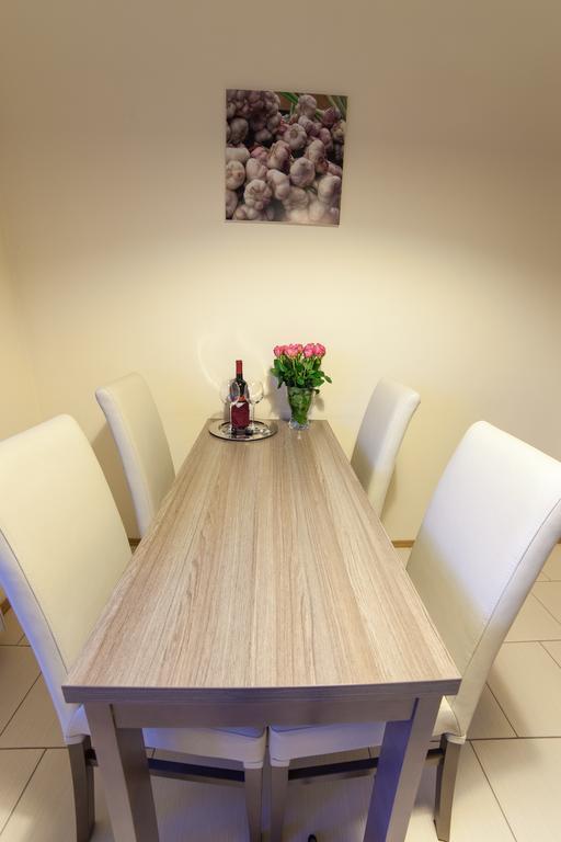 Place 4 You Apartments Krakow Ruang foto