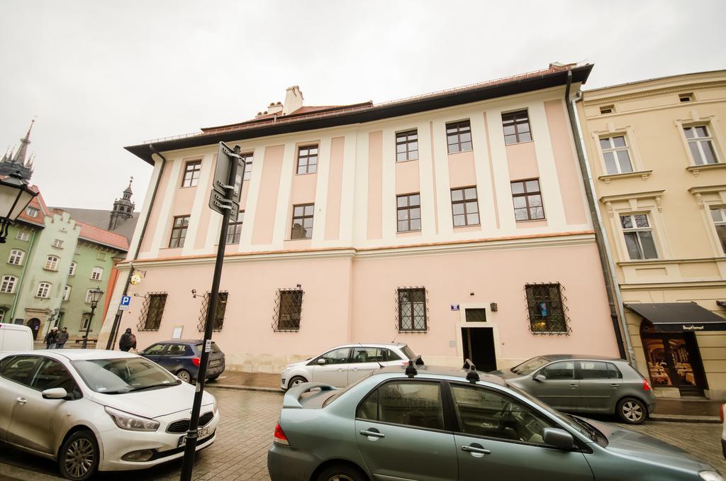 Place 4 You Apartments Krakow Bagian luar foto