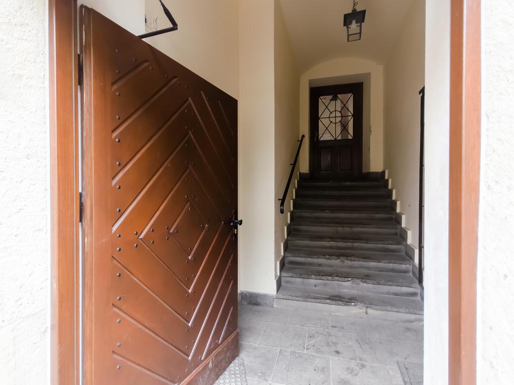 Place 4 You Apartments Krakow Bagian luar foto