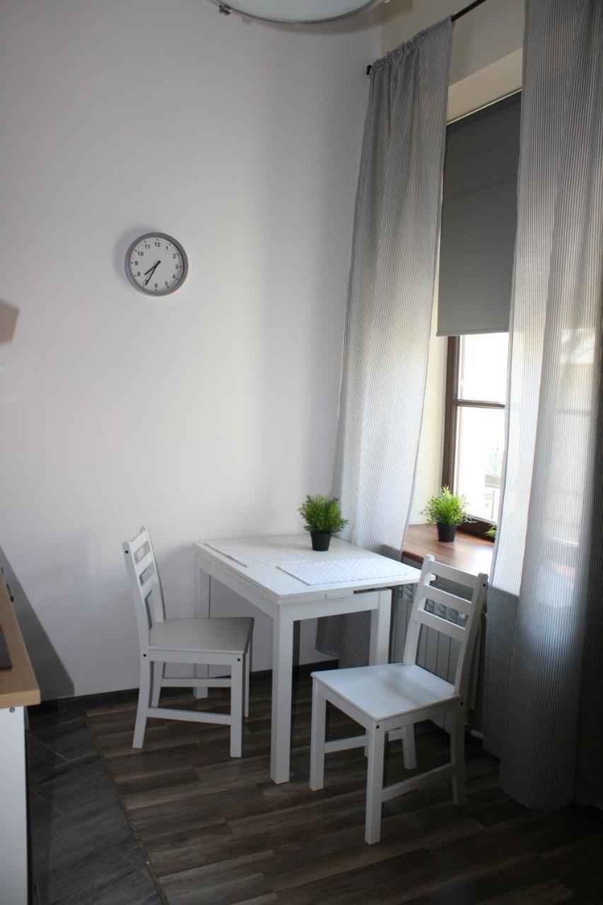 Place 4 You Apartments Krakow Bagian luar foto